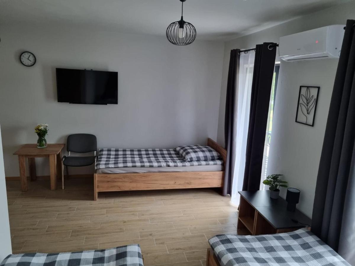Pokoje Pod Wietrznia 凯尔采 外观 照片